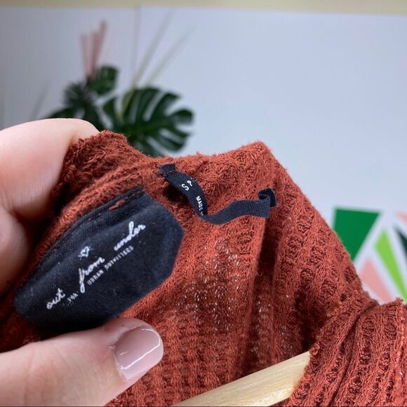 Out from Under Jojo Oversized Thermal Size Small - Picture 3 of 6